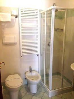 Gangi Hotel 3*