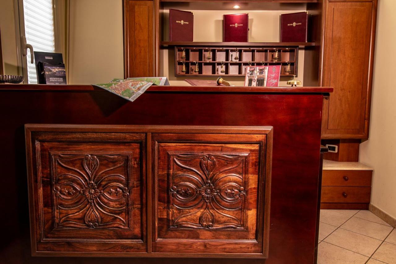 Hotel Gangi 3*